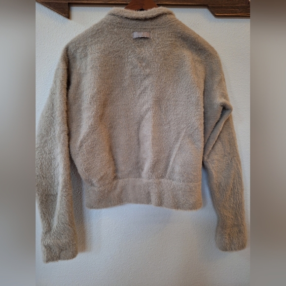 Gymshark Womens Soft Fuzzy Eyelash Zip Up Jacket Tan Womens Size S - Picture 7 of 8